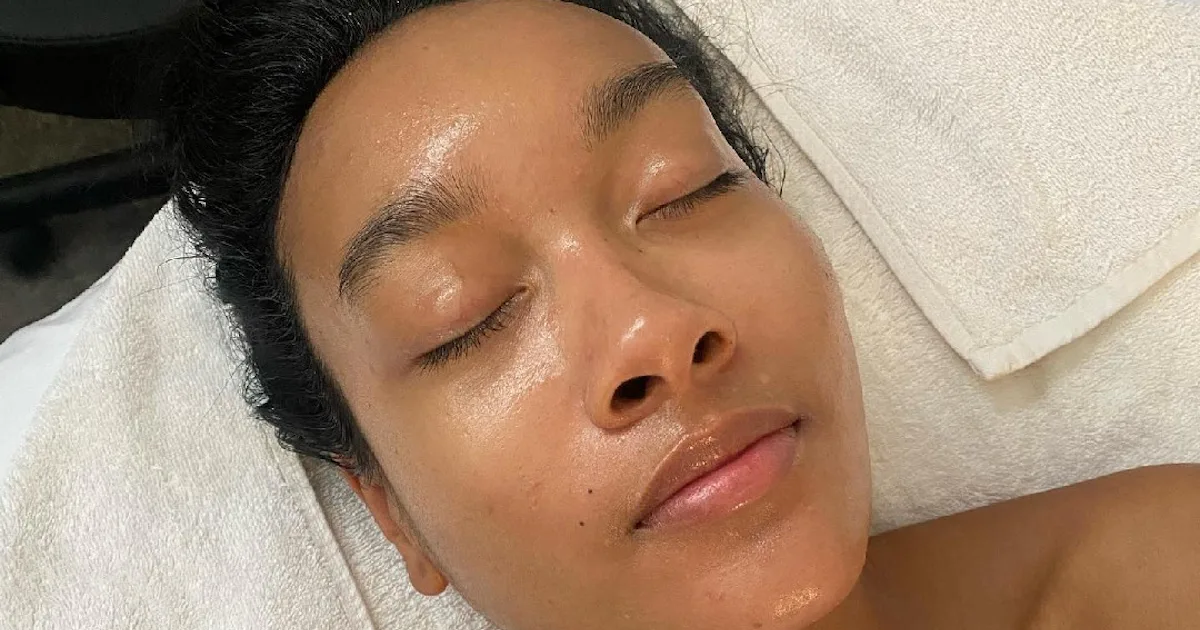 Neck Lines Are No Match For These Derm-Backed Skin Care Products Neck Lines Are No Match For These Derm-Backed Skin Care Products