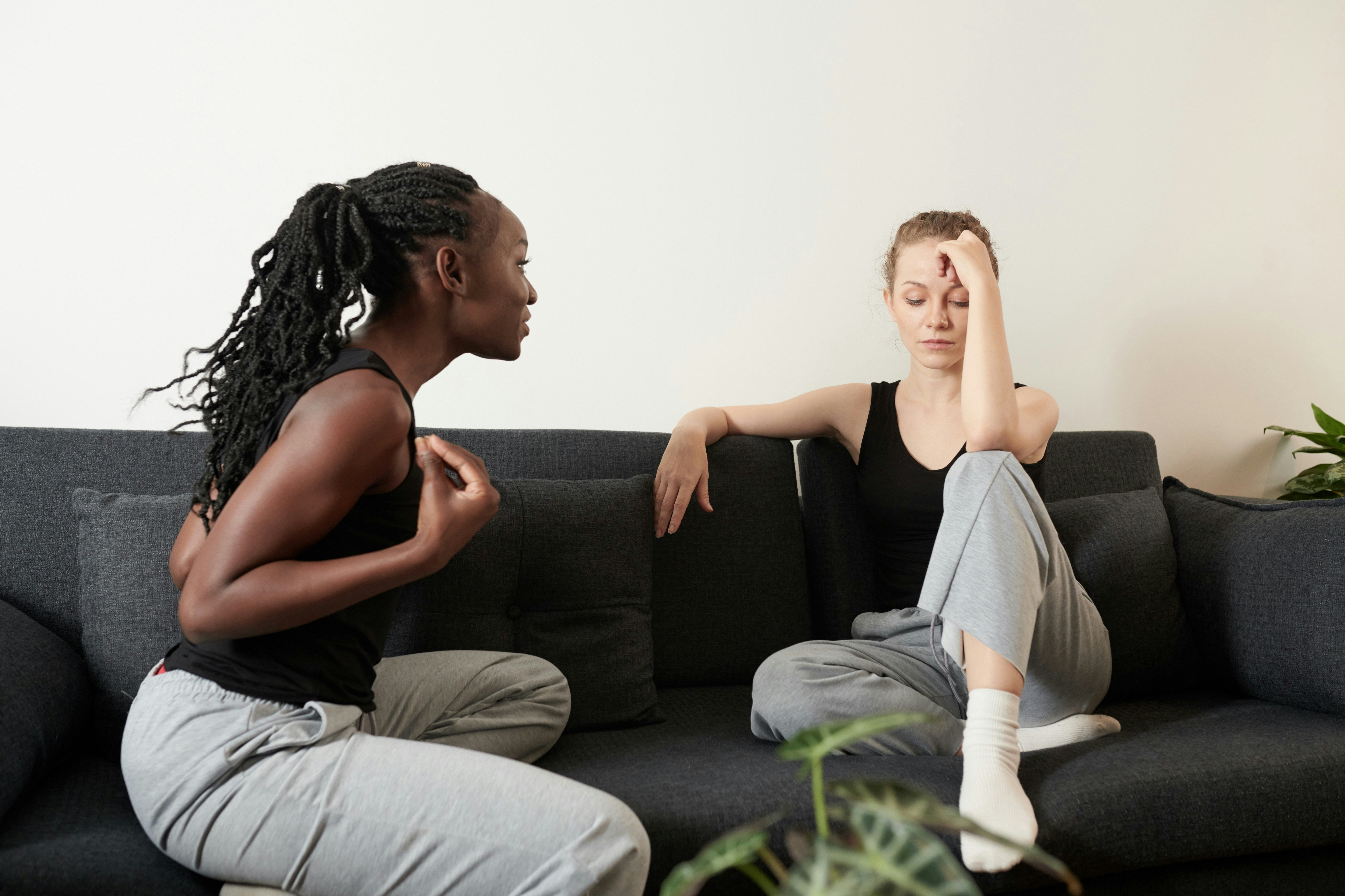 18 Personality Traits Of A Cheater, According To Experts