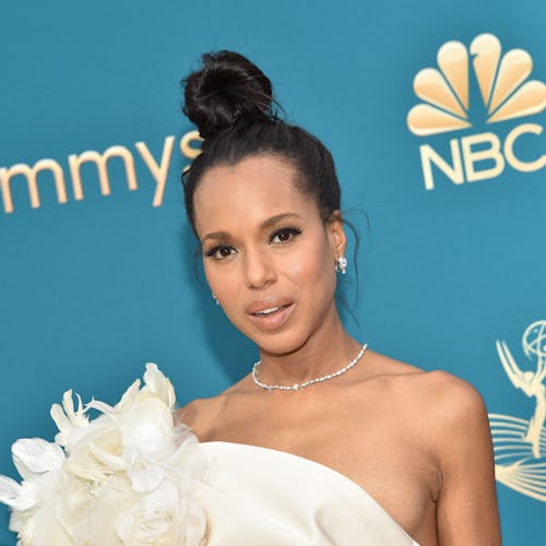 Kerry Washington arrives for the 74th Emmy Awards 