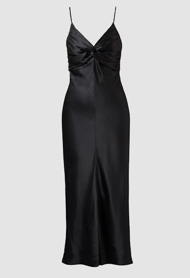 Sophie Turner Wears Custom Louis Vuitton Dress for 'Do Revenge' – WWD