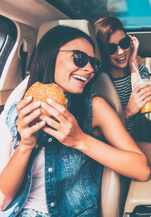 7 National Cheeseburger Day deals for 2022.