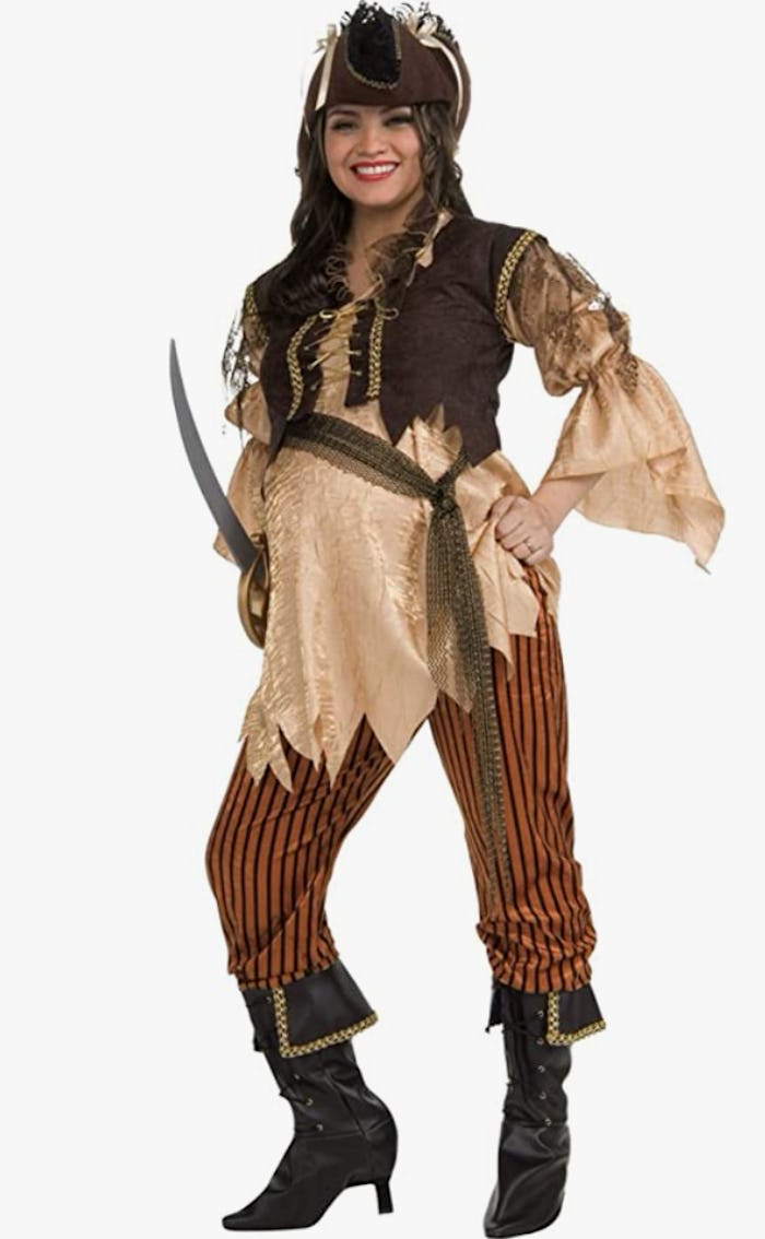 pregnant person wearing a pirate maternity costume