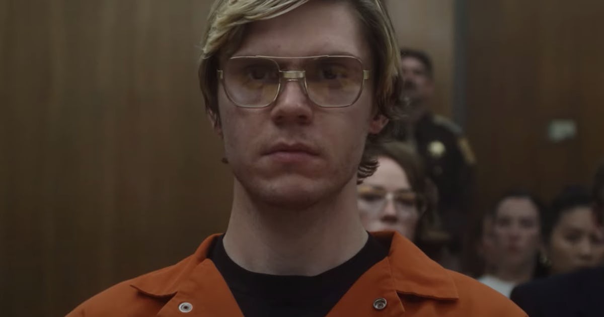 Evan Peters Stars In Jeffrey Dahmer Story Trailer From Netflix