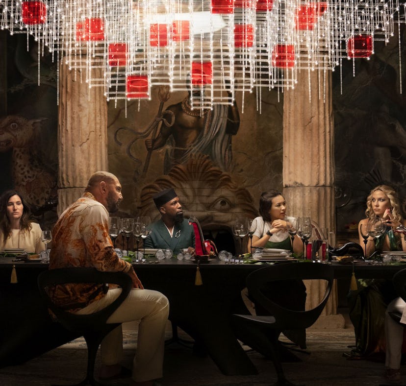 Glass Onion: A Knives Out Mystery (L-R) Edward Norton, Madelyn Cline, Kathryn Hahn, Dave Bautista, L...