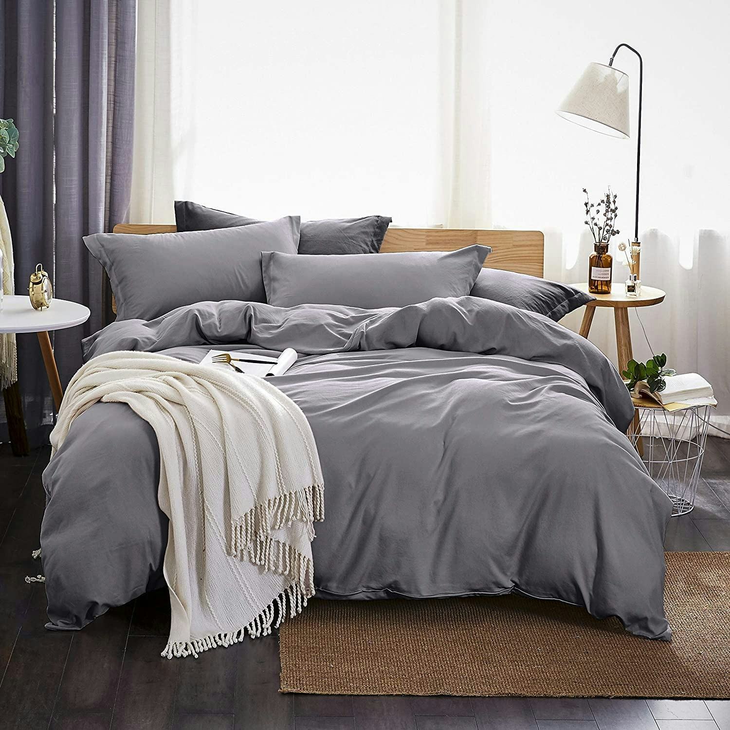 Dreaming Waipiti Duvet Cover