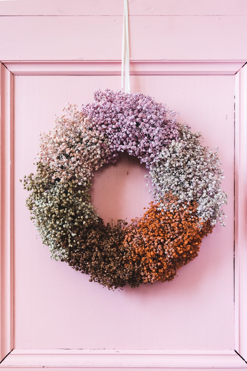 fall wreath from spray painted baby's breath