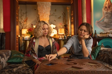 Glass Onion: A Knives Out Mystery (2022). (L-R) Kate Hudson as Birdie and Jessica Henwick as Peg.