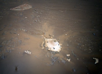 Tiramos más de 15,000 libras de basura en Marte