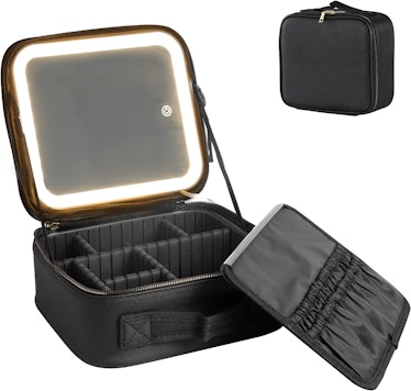 silent valley makeup train case is the best makeup train case with a mirror