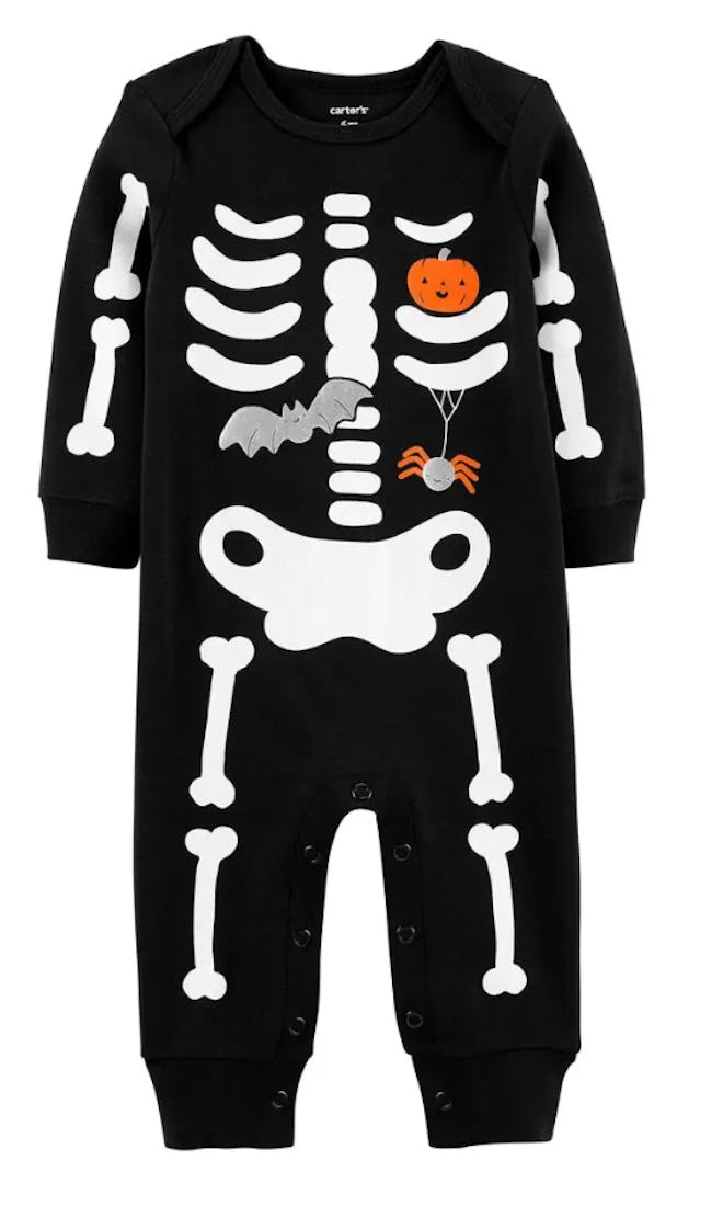 This Halloween Skeleton Jumpsuit is one of the best Halloween family pajamas sets for babies.