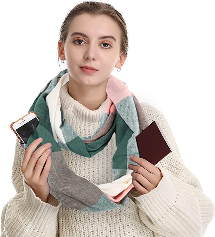 TwoYek Infinity Scarf with 2 Hidden Zipper Pockets