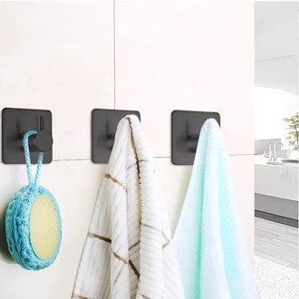 Fotosnow Black Adhesive Towel Hooks (4-Pack)