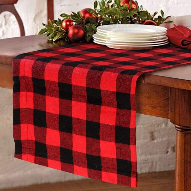 Buffalo Plaid Table Runner