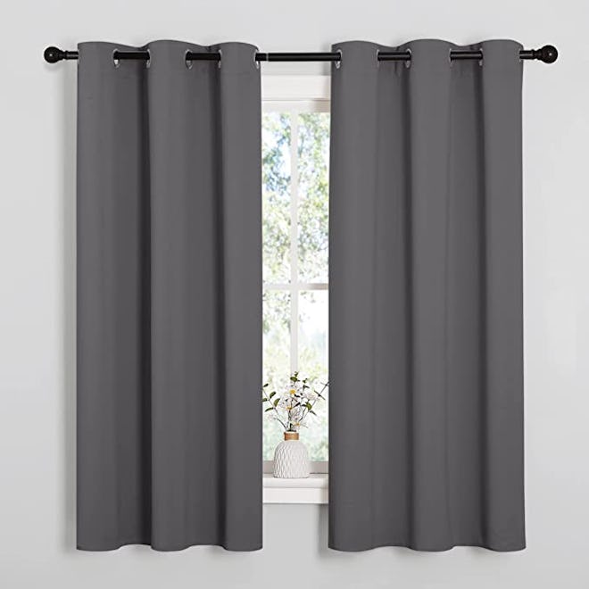 NICETOWN Thermal Insulated Grommet Blackout Curtains (2 Panels)
