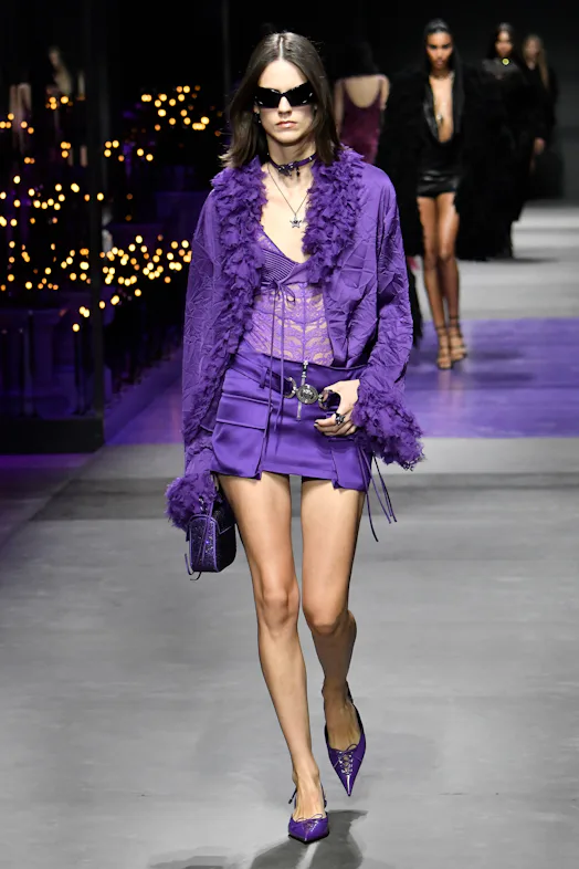 versace purple wedding dress Bella Hadid Was A Purple Bride For Versace Milan Fashion Week Show