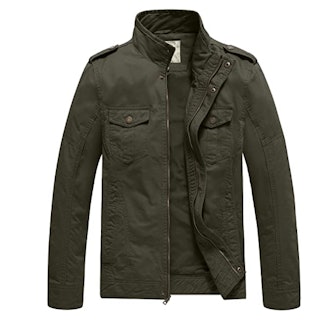 A lightweight, cotton twill field jacket is breathable and durable, with a lot of pockets.