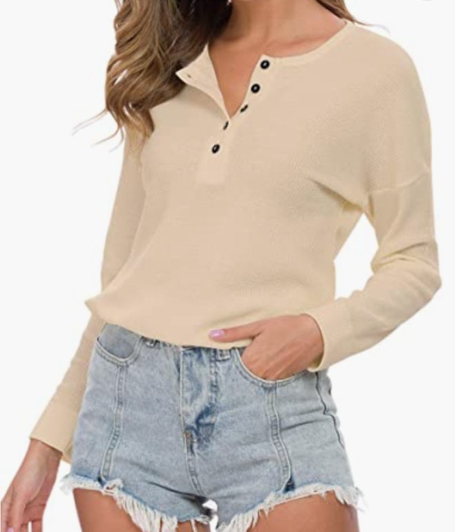 WNEEDU Waffle-Knit Henley