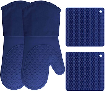 HOMWE Silicone Oven Mitts (4-Piece Set)