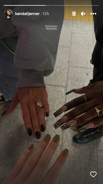 Kendall Jenner olive green nails