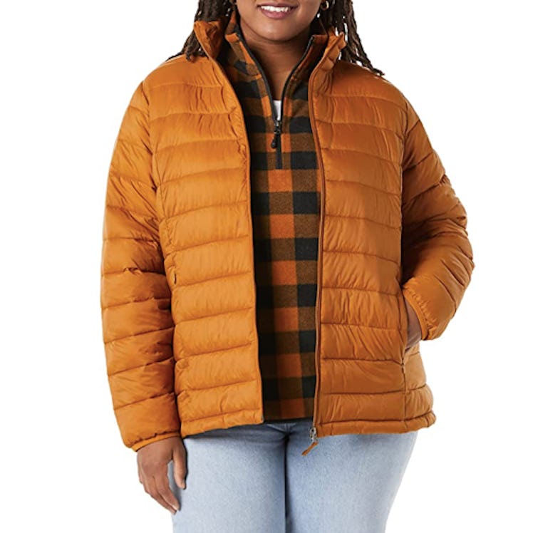For cooler temperatures, this lightweight puffer jacket is a perfect fit.