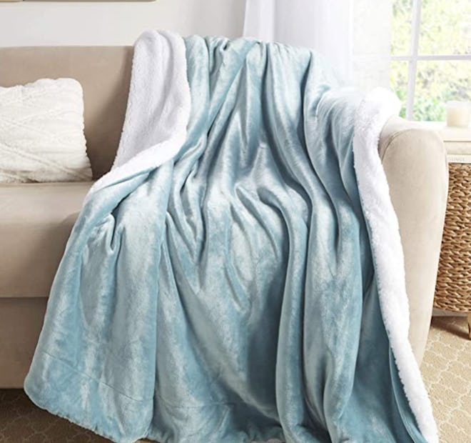 Genteele Sherpa Blanket 