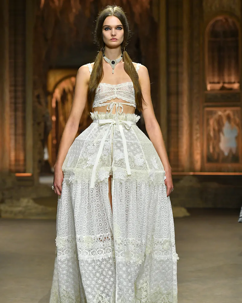 Dior’s Spring/Summer 2023 Collection Brings 16th Century Style Into The ...