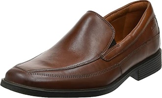These  dress shoes that feel like sneakers have a slip-on loafer design and OrthoLite footbeds.