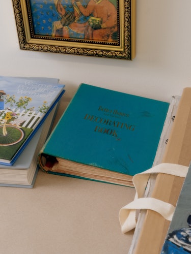 Danielle's references sitting on her desk. A vintage Better Homes & Gardens Decorating book.