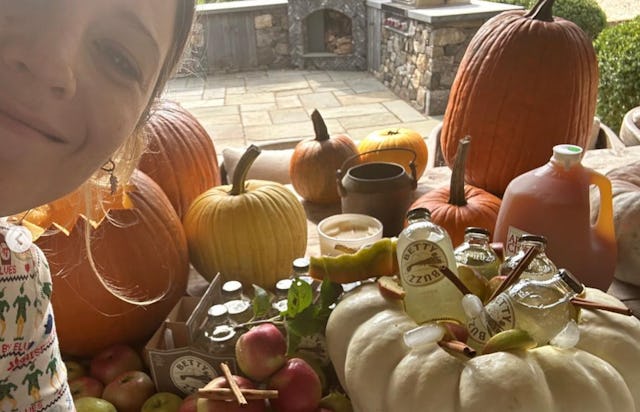 Blake Lively's Selfie for For Decorative Gourd Season