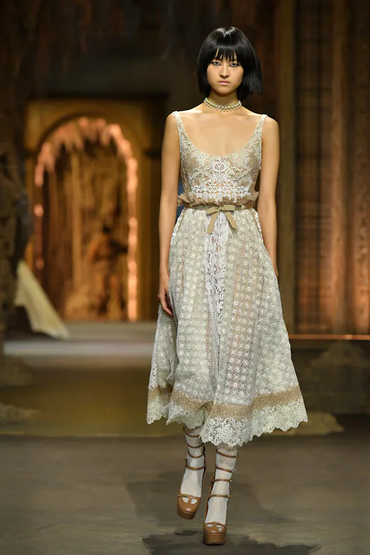 Dior’s Spring/Summer 2023 Collection Brings 16th Century Style Into The ...