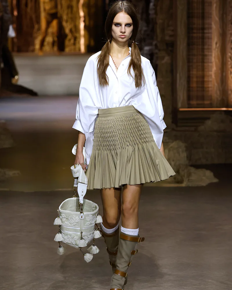 Dior’s Spring/Summer 2023 Collection Brings 16th Century Style Into The ...