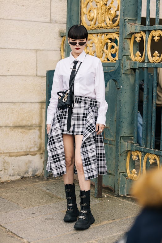 Paris fashion week spring summer 2023 street style