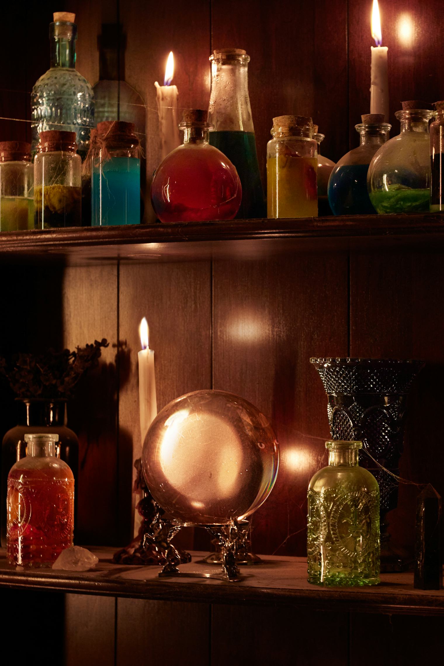 There's A 'Hocus Pocus 2' House On Airbnb & You Can Stay In It