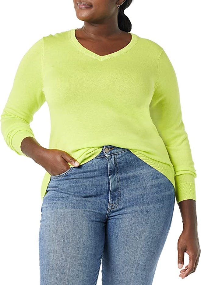 Amazon Essentials Long-Sleeve V-Neck Sweater