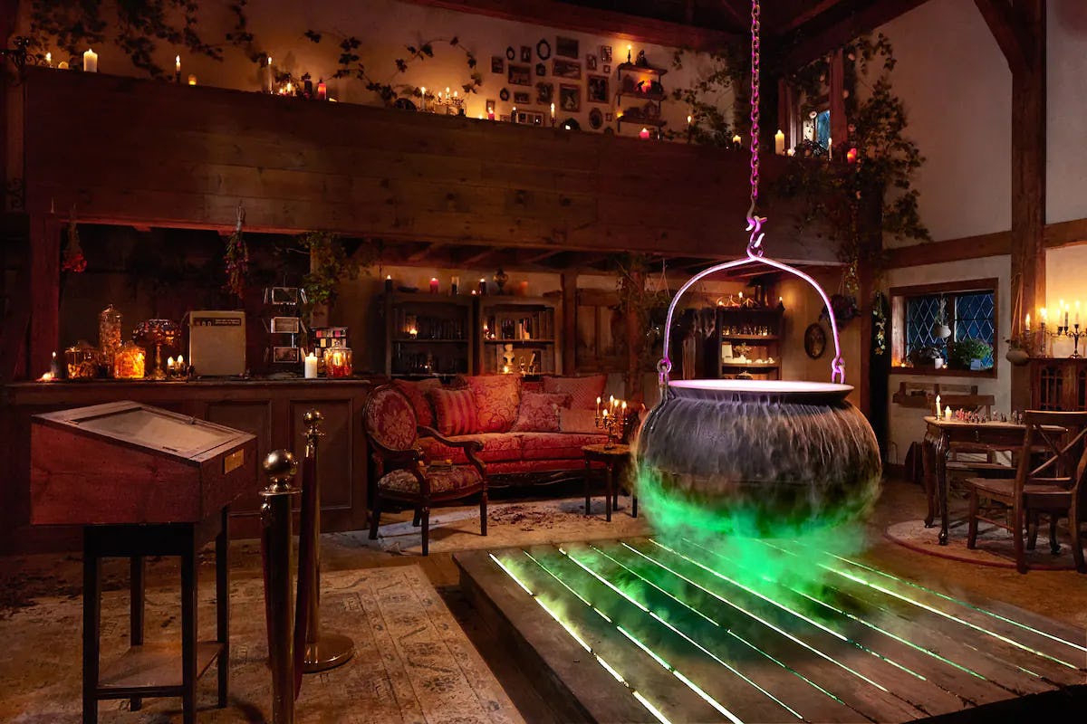 You can stay at an Airbnb inspired by the Sanderson sisters of &lsquo;Hocus Pocus.'