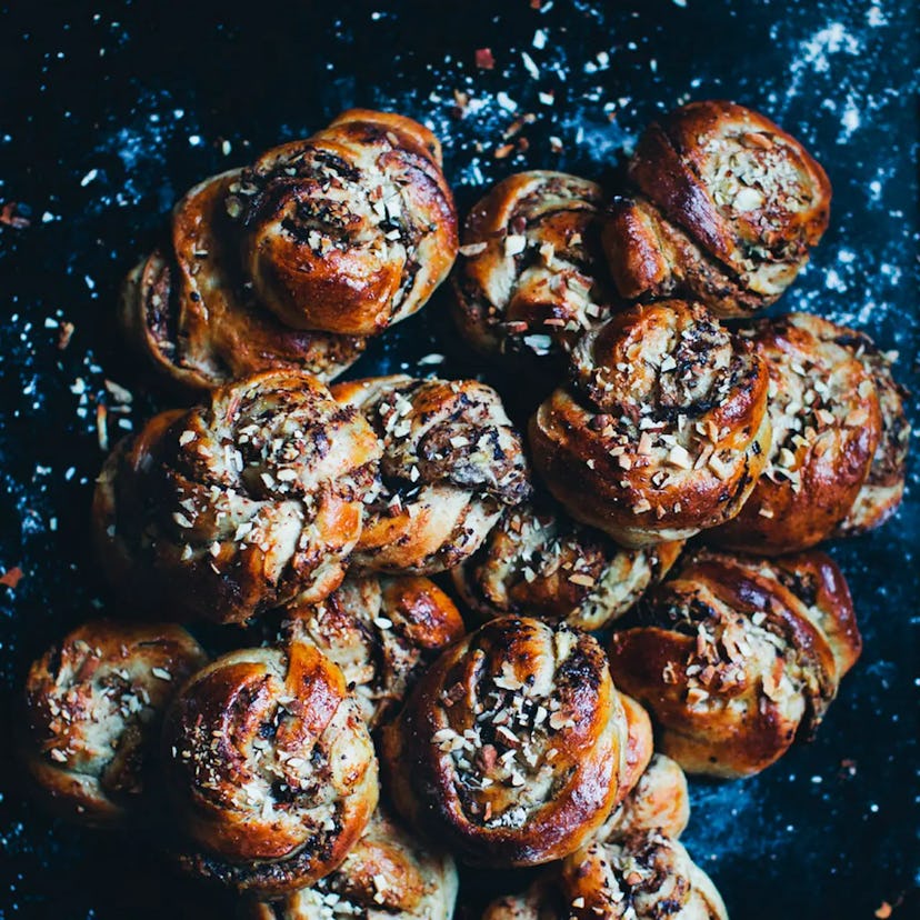 hazelnut apple chocolate buns