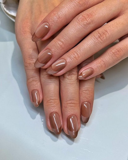 brown nails with ombre