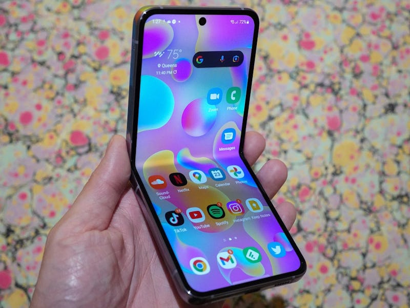 Samsung Galaxy Z Flip 4