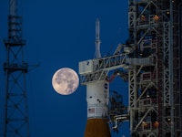 NASA artemis i moon