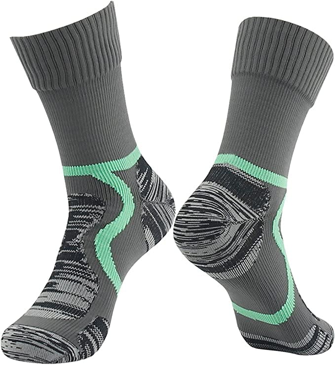 These walking socks are waterproof for even more protection.