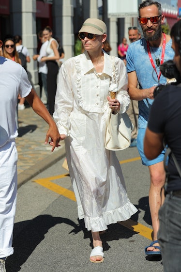 Tilda Swinton with an ice cream cone. 