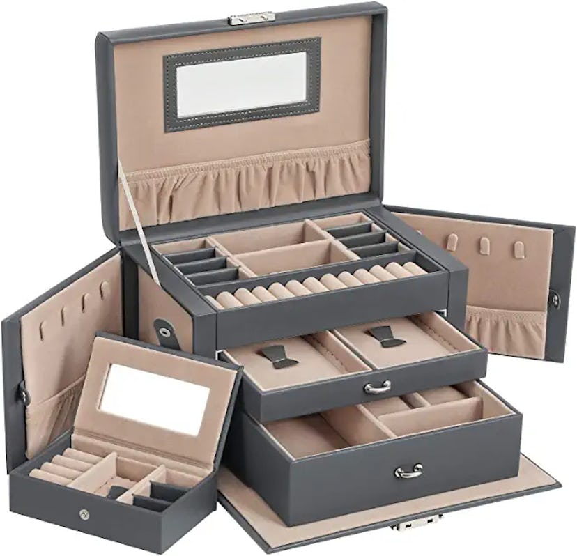 SONGMICS jewelry box, a jewelry organizer available on Amazon