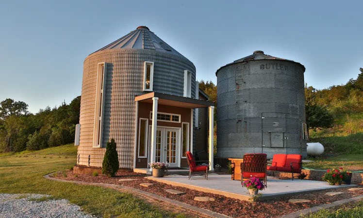 Airbnb Grain Bin Home in Missouri Valley that's a former grain bin