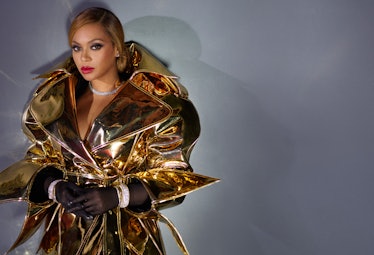 Beyoncé in a gold Duran Lantink coat