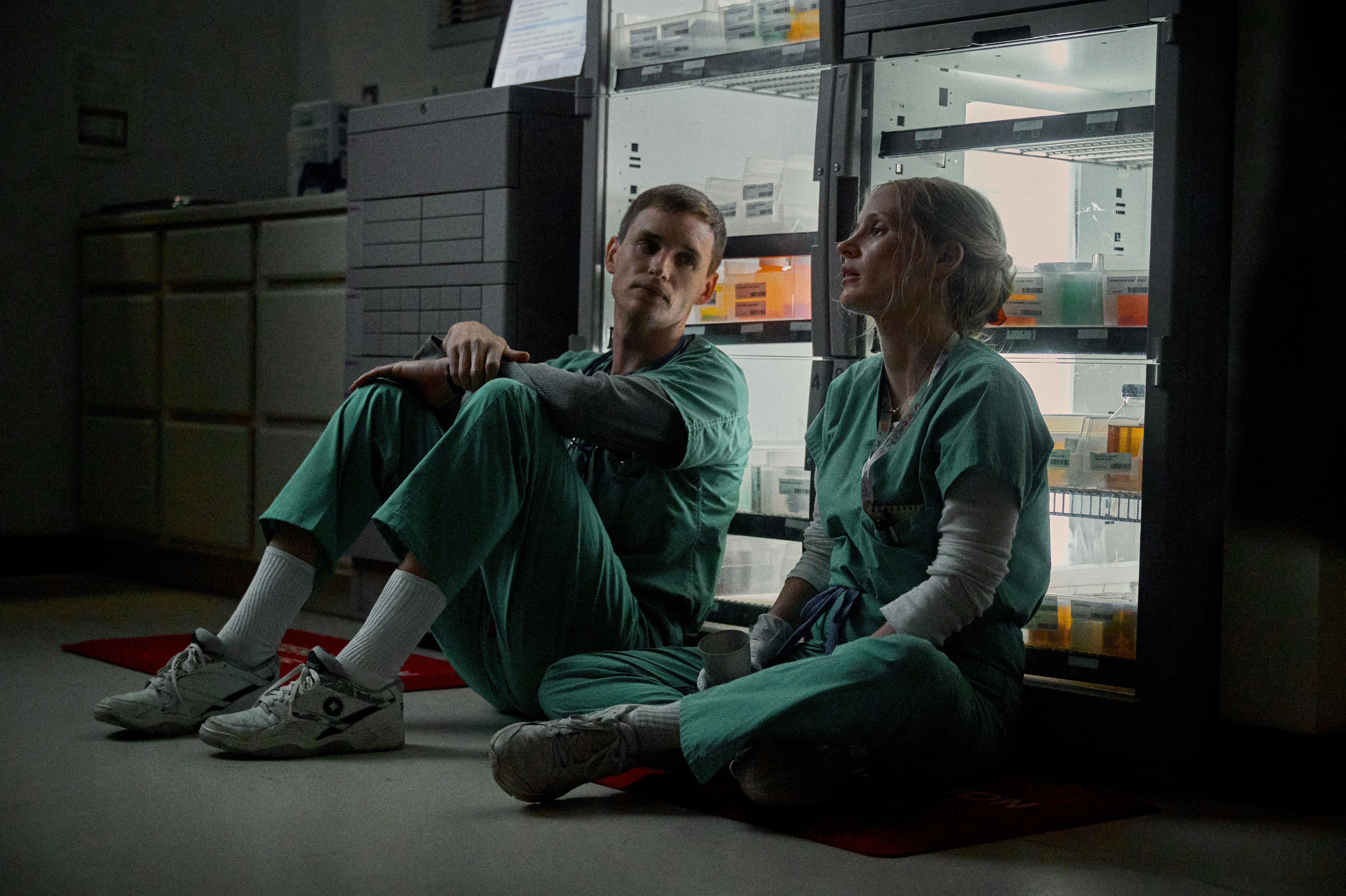 Eddie Redmayne as Charlie Cullen and Jessica Chastain as Amy Loughren in 'The Good Nurse'