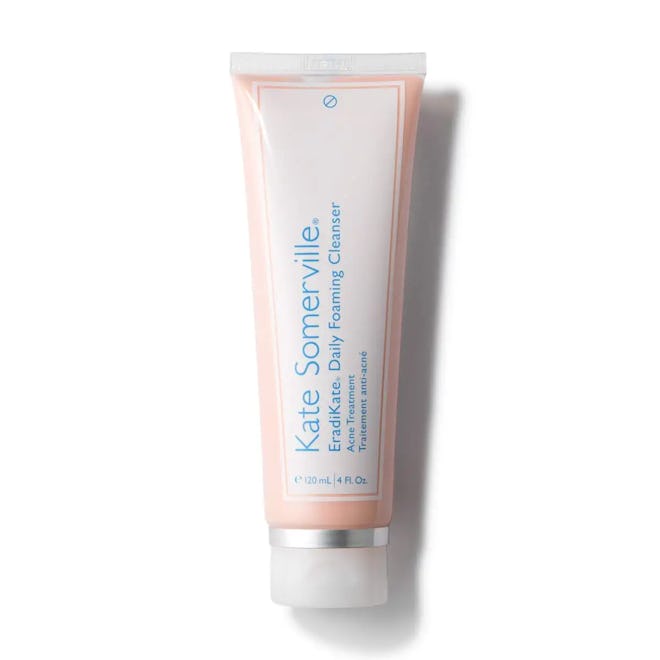 kate somerville eradikate daily foaming cleanser is the best sulfur cleanser