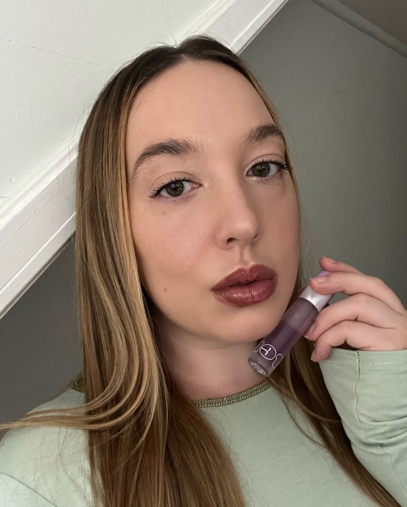 Bustle beauty writer Olivia Rose Ferreiro tried Item Beauty's Lip Quip in Inna Jam before it went vi...