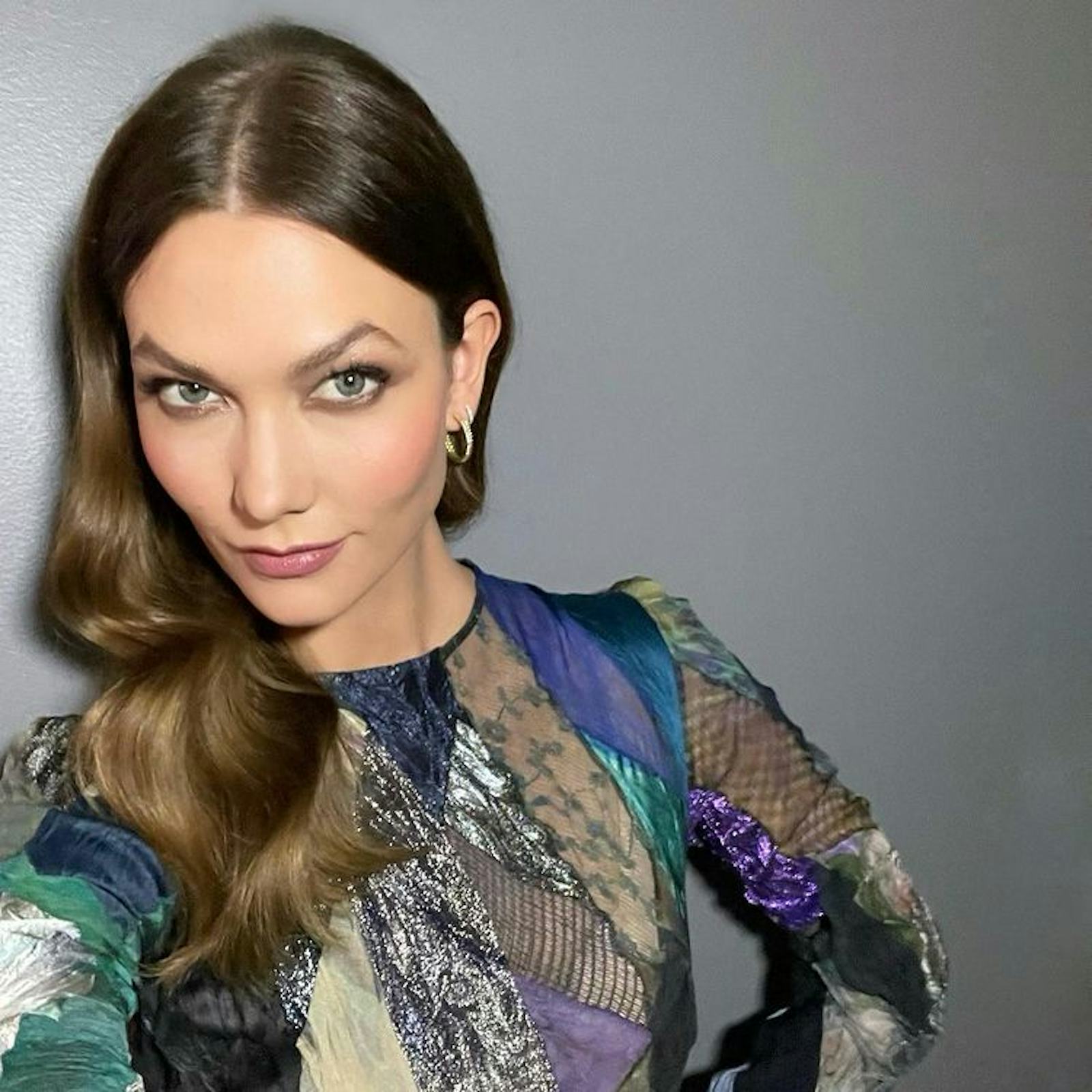Karlie Kloss’ Subtle-Yet-Sultry Birthday Makeup Is The Perfect Fall Look