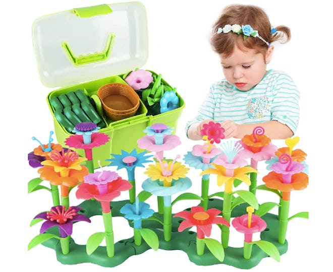 This CENOVE Flower Garden Building Toy is one of the best building toys for kids.