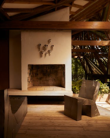 At the Rose Home Integrates Art, Style, and Style in One Space 5 06d2984d d0c9 427e 9714 e5c857867972 attherosehouse image 21